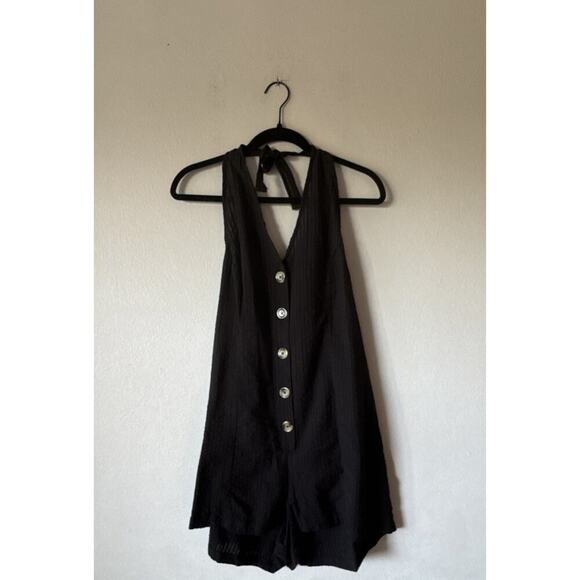 ASOS Halter Romper Women’s Size 10 Black Textured Button Front 100% Cotton Boho - Picture 1 of 7